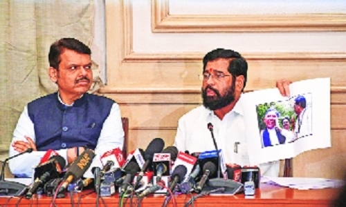 Eknath Shinde targets Uddhav