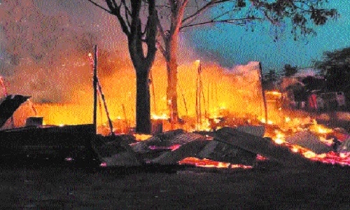 Over dozen slums gutted in devastating fire near CSIR-AMPRI - Vimarsana News