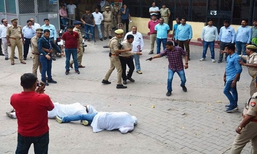 crime  scene of Atiq, Ashraf killing