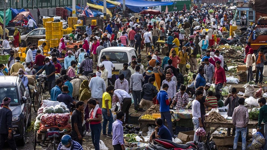 INDIA PIPS CHINA IN POPULATION