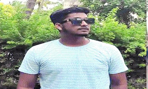 Pharma student jumps