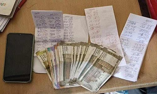 Satta bookie nabbed, cash seized - Vimarsana News