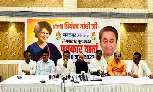 Priyanka Gandhi to commence poll campaign from banks of Narmada in city on June 12 - Vimarsana News