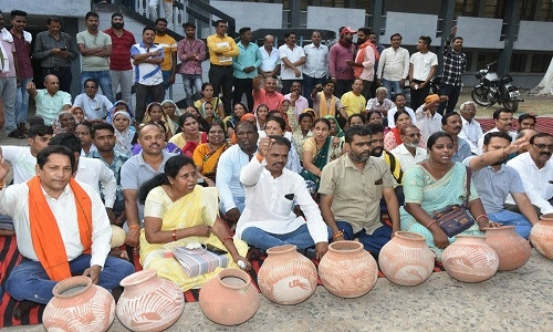Ranjhi area residents stage massive protest - Vimarsana News