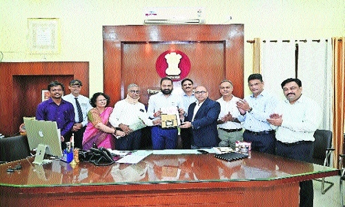 VDIA, M&M ink MoU for tractor technician course - Vimarsana News