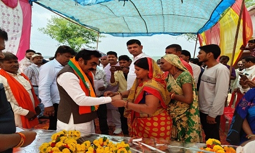 MP Rakesh Singh