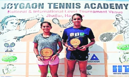 Sejal thrashes Kashish 