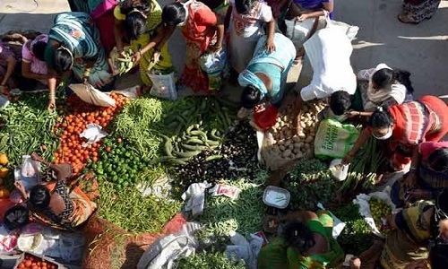 Prices go up as rains disrupt vegetable supply - Vimarsana News