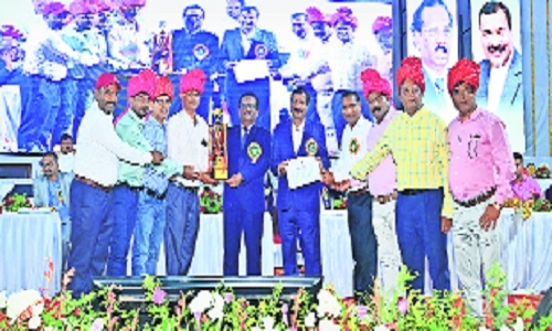 Prize distribution ceremony 