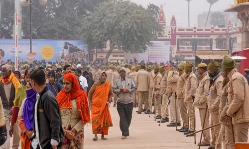 Nearly 3 lakh devotees offer prayers at Ram Temple - Vimarsana News