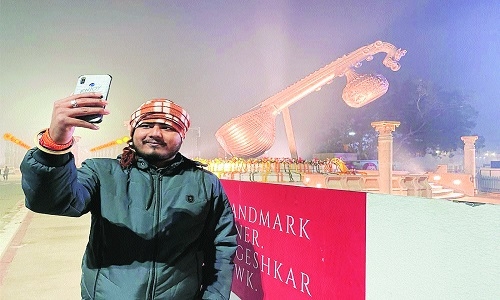 Iconic Lata Mangeshkar Chowk