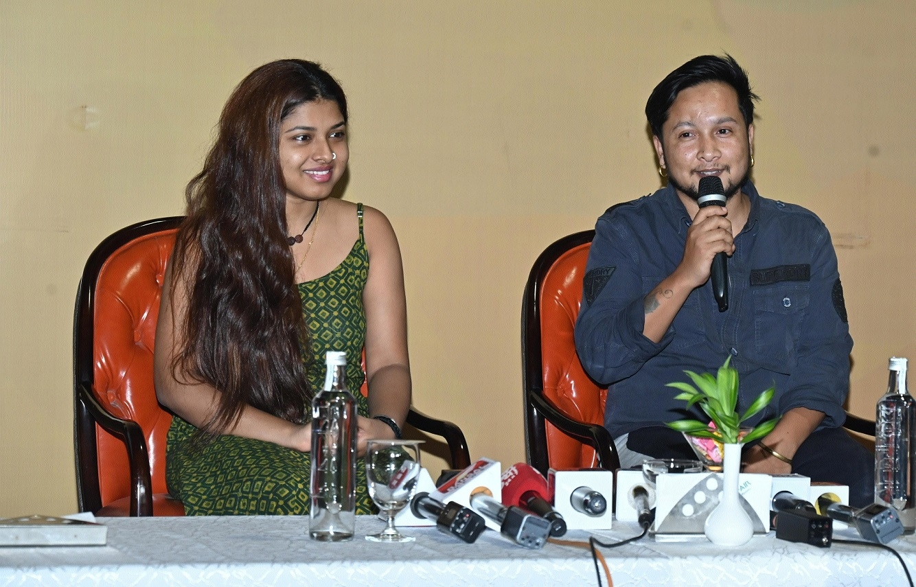 Pawandeep Rajan and Arunita Kanjilal 