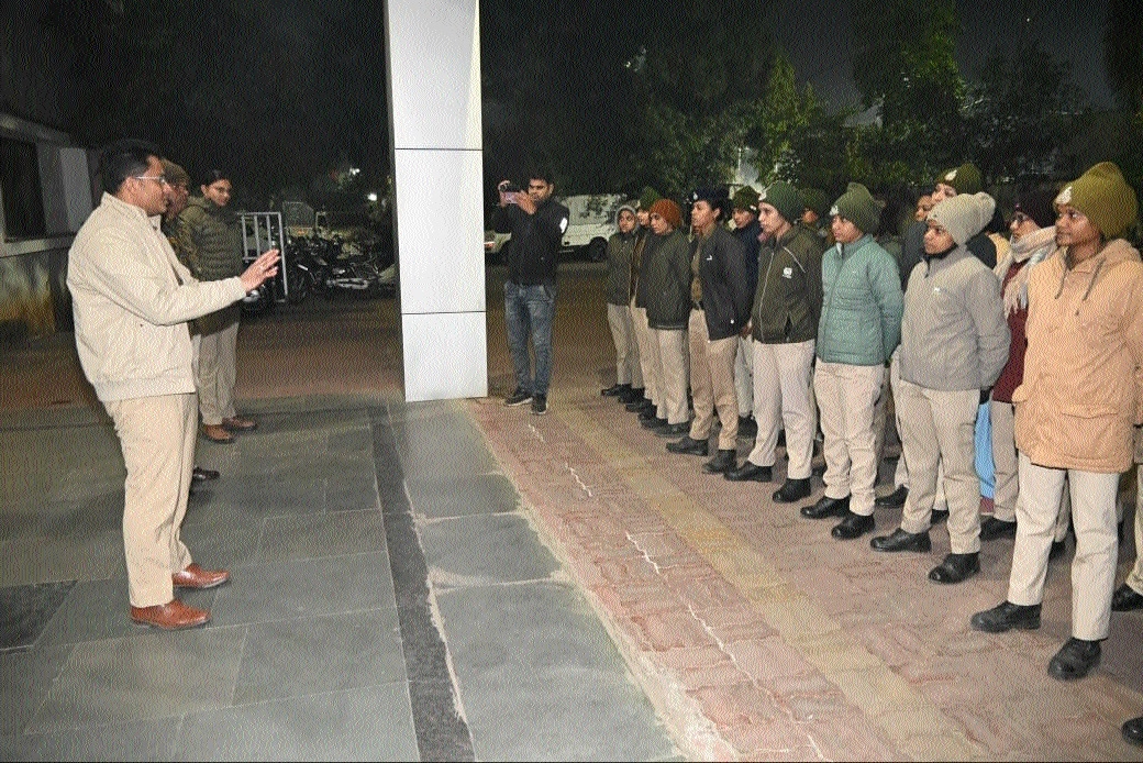 SP Sampat Upadhyay briefing 