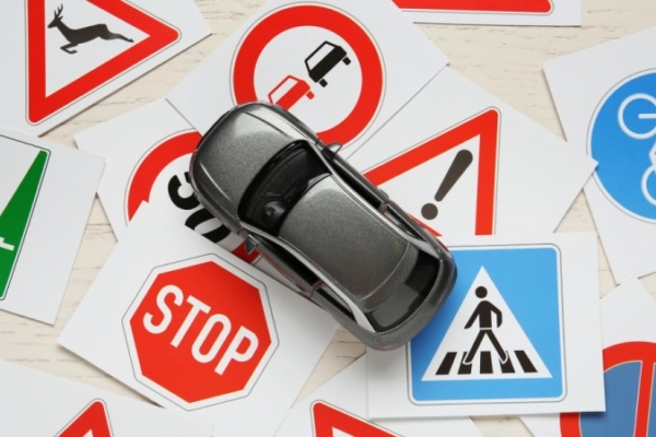 Agent issues death threats to RTO officers - The Hitavada