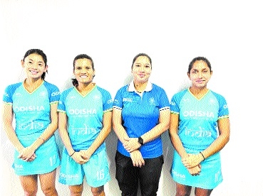  hockey coach of the State Academy has