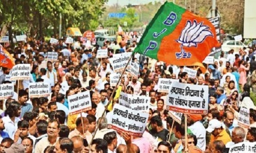 BJP demands Kejriwal's resignation, Delhi unit chief among 57 detained - Vimarsana News