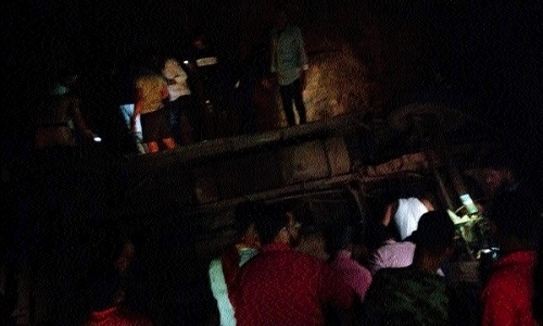 3 killed, 25 others seriously hurt