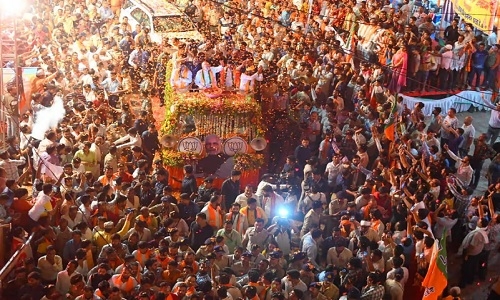 Amit Shah holds grand roadshow