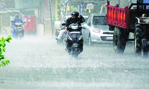 Rains catch citizens off guard
