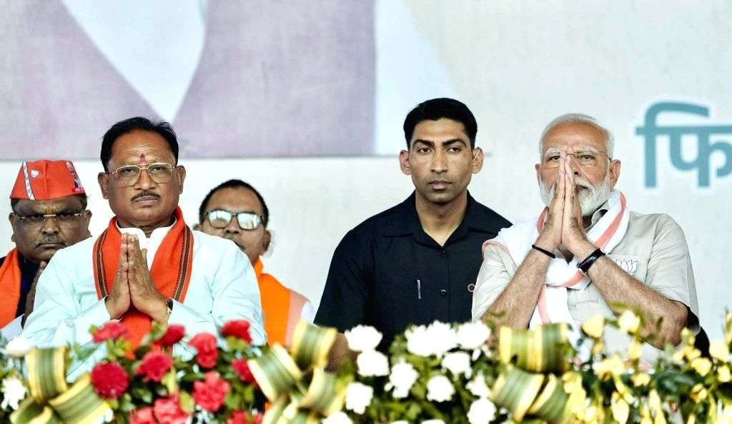 PM with CM Vishnu Deo