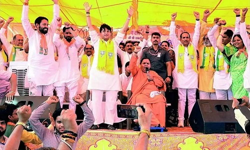 Uma Bharti calls Scindia, Chouhan as Hanuman, Lakshman - Vimarsana News