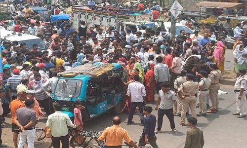 Boy objecting eve-teasing killed by two miscreants - Vimarsana News