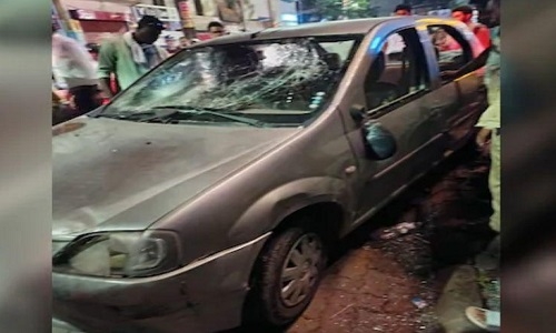 Mahal car crash: Injured infant battling for life - Vimarsana News