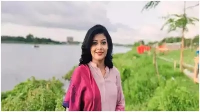 Woman TV journalists body