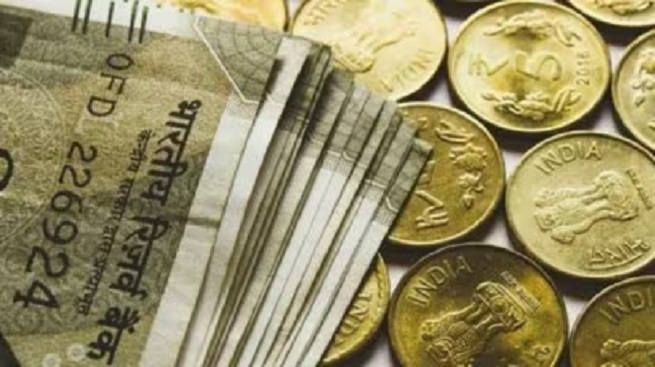 Rupee sinks to record low 
