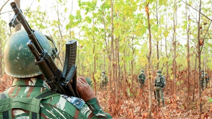 Forces neutralise 14 Naxals  in Cgarh