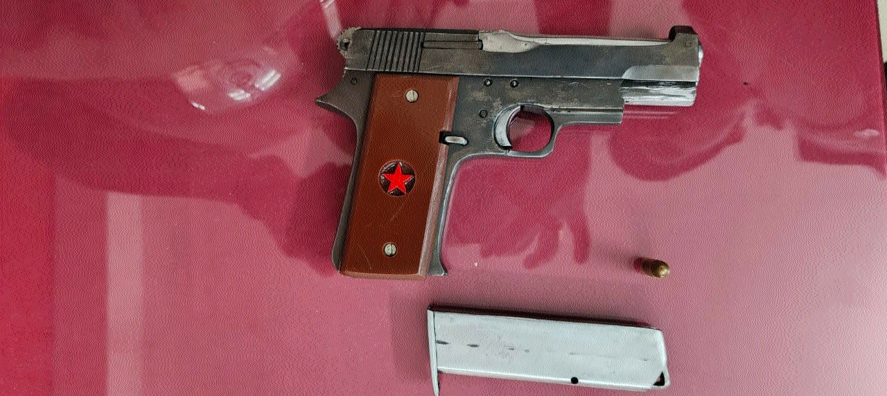 Criminal held  with pistol