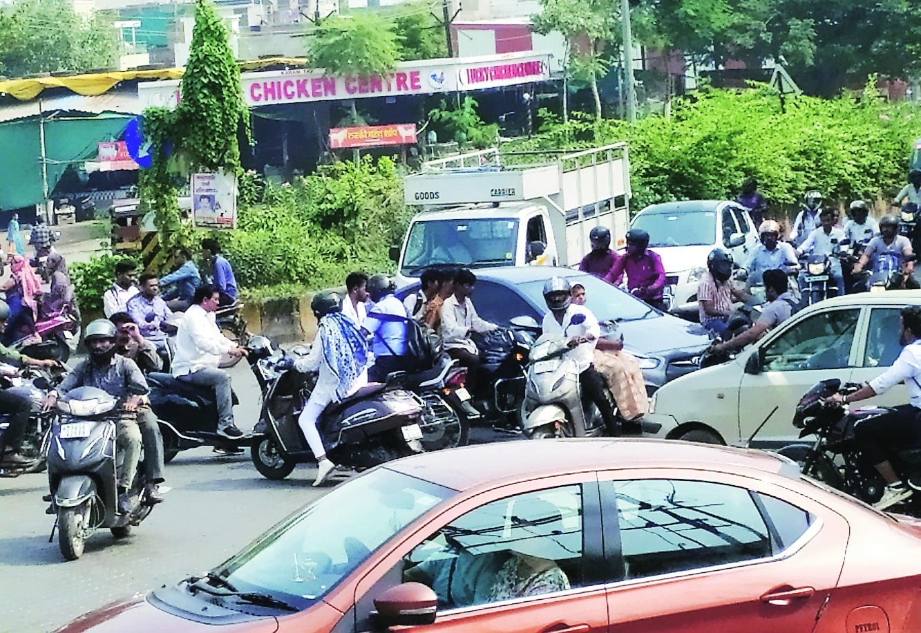 The congestion of vehicles at Powerhouse square caused 