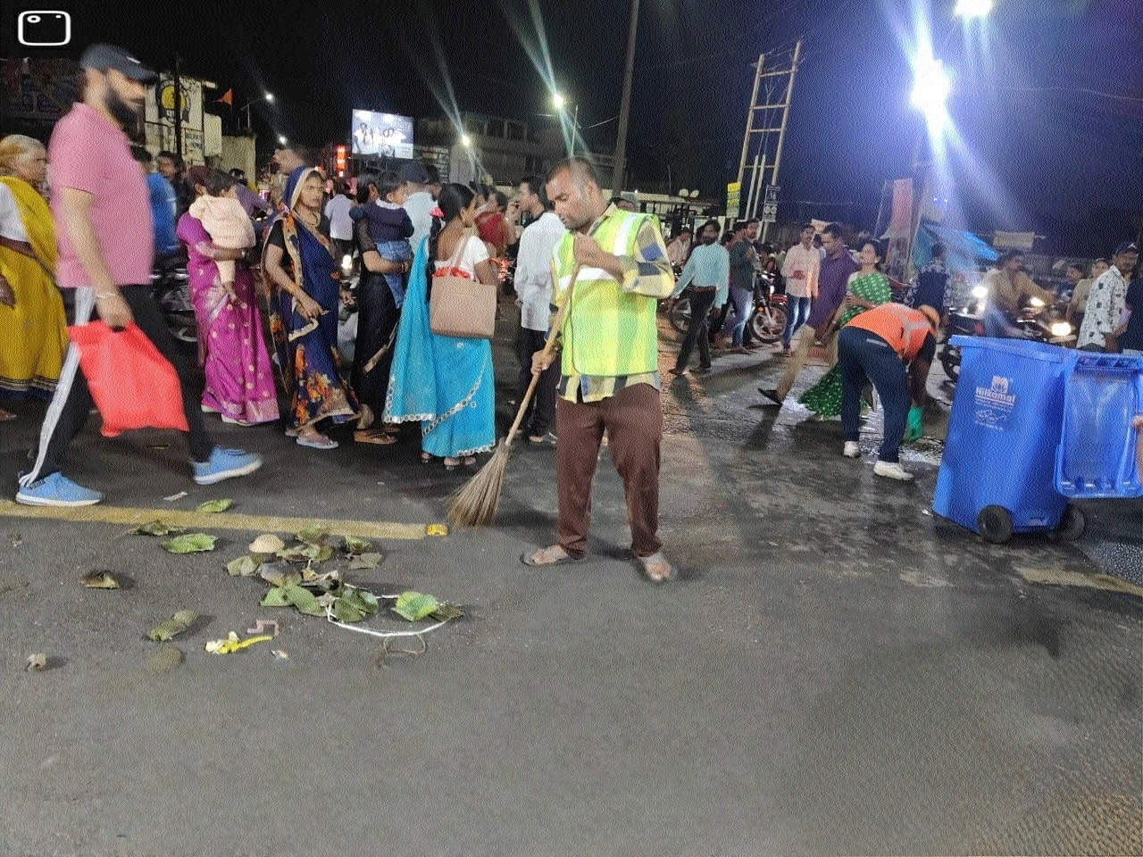 JMCs sanitation team