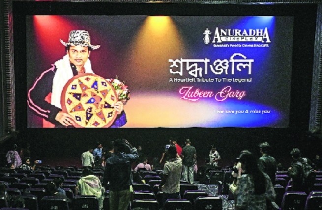 Zubeens last film opens to packed house