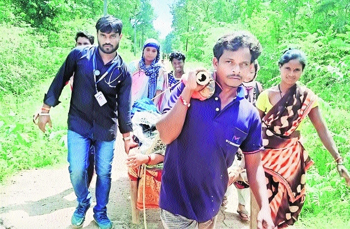 HC takes suo motu action in case of pregnant woman carried on cot