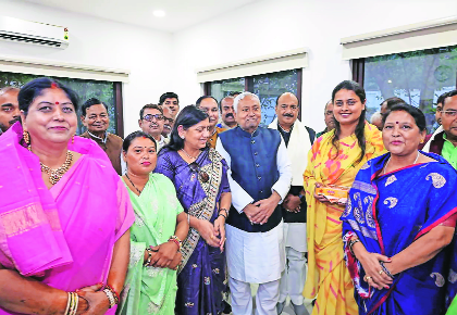 Nitish sacrifices Home