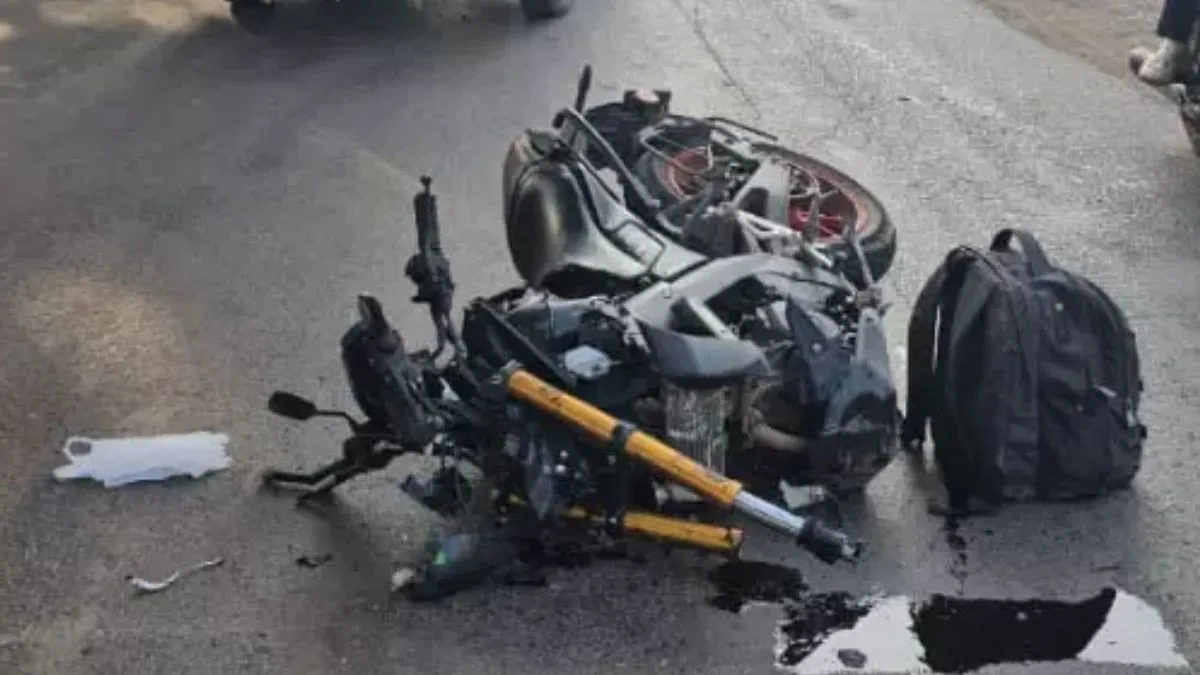 2 MBBS students killed