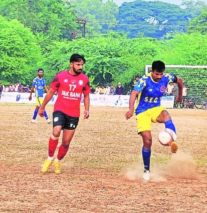 Citys SECR Rabbani go down