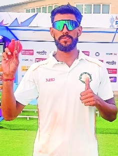 TN hang on for a draw