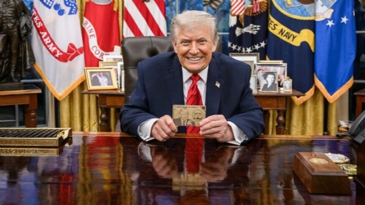 Trump unveils ‘gold card’ A way for the US to attract and retain top talent