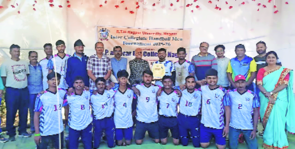 CP & Berar College lift handball title