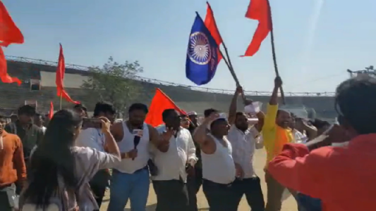 Koli youth attempts suicide during protest at Yeshwant Stadium