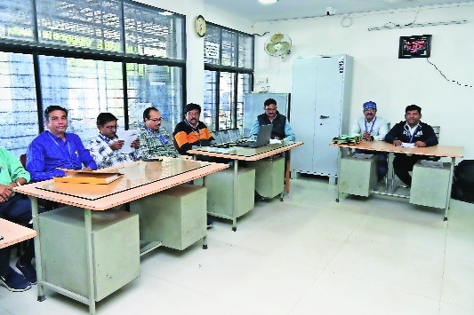 0 nominations on first day as polls action kicks-off