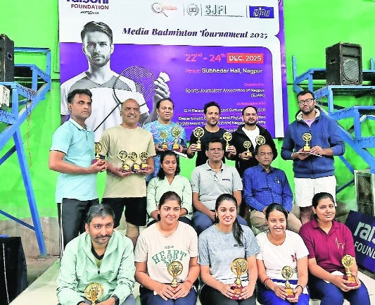 Jain Sarangi-Ahmed win titles