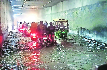 Manish Nagar underpass turns