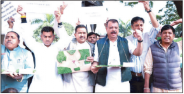 MUNICIPALITIES AMENDMENT BILL passed