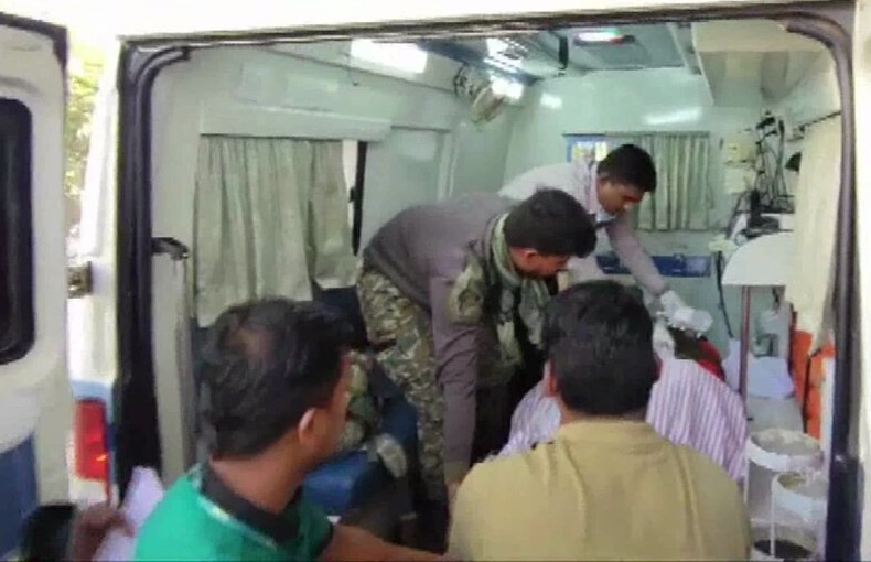Injured jawan brought to a private hospital in Raipur