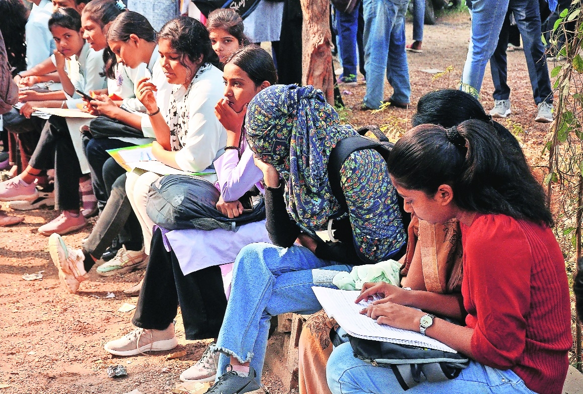 Students at Kurveys New Model High School