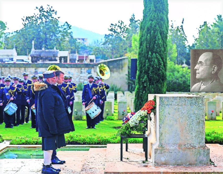 Swatantryaveer Savarkar 