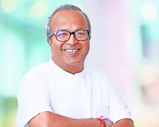 Dr Devendra Khandait